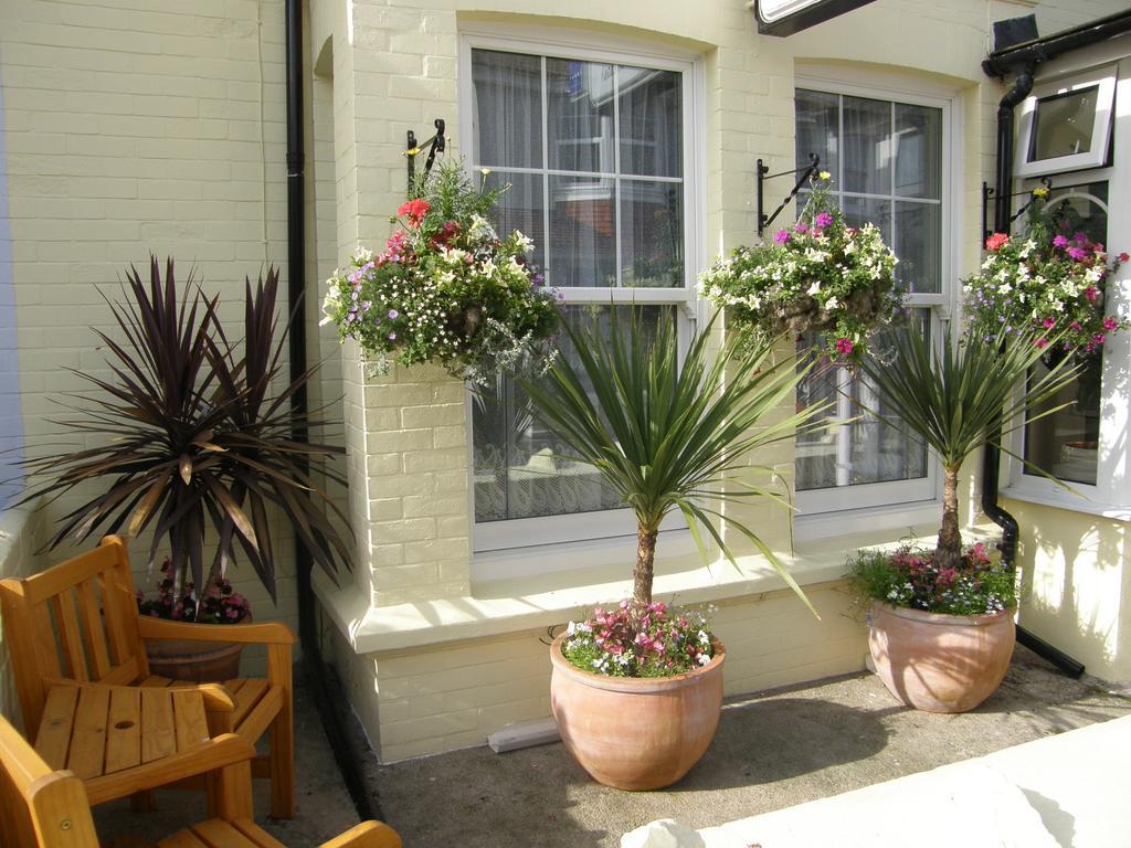 Kingswinford Guest House เพนตัน ภายนอก รูปภาพ